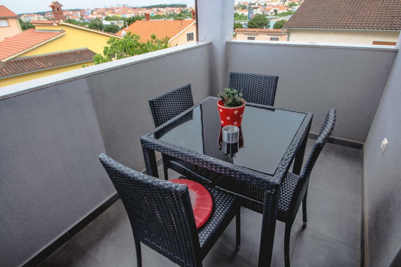 Apartments Saric Pula Exterior foto